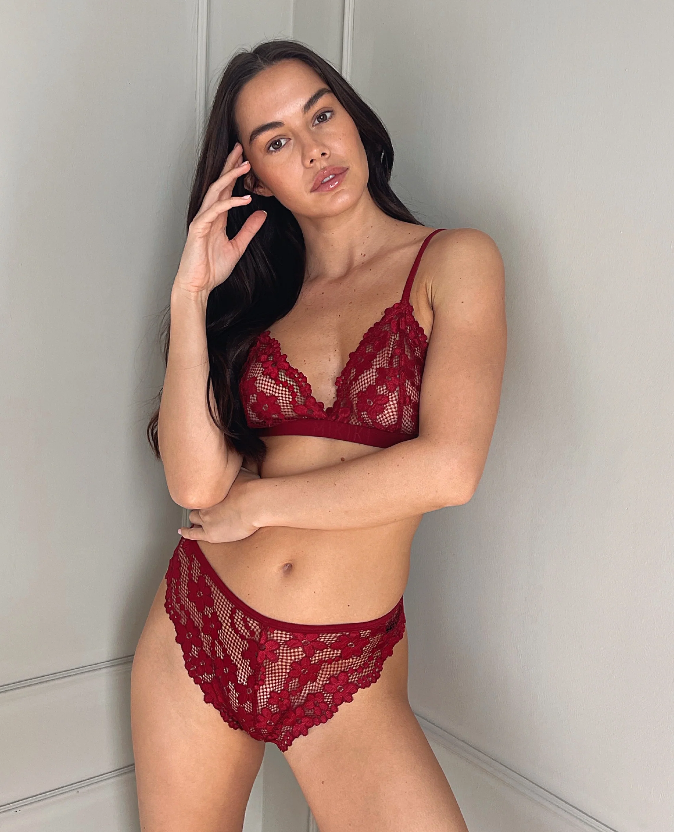 Belle & Bea (brief & bralette) - Maroon - Image 14