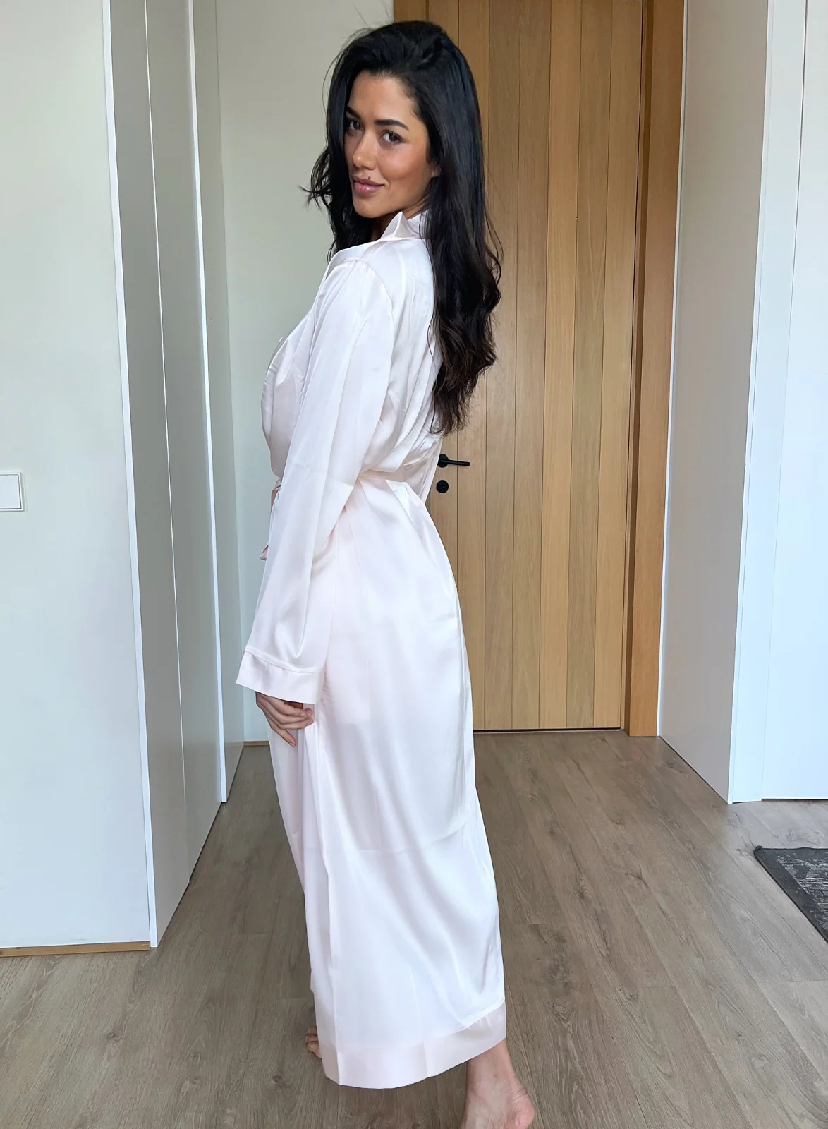 Lucia (Long Dressing Gown) - Jet Black - Image 5